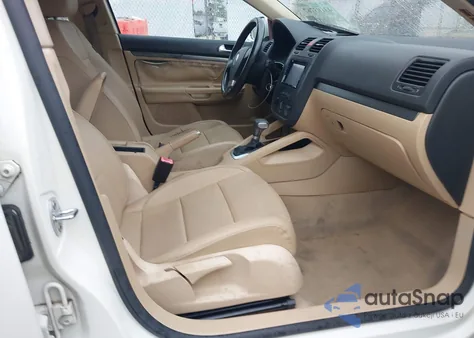 2008 Volkswagen Jetta Se/Sel from USA, damaged, VIN 3VWRM71K08M116597